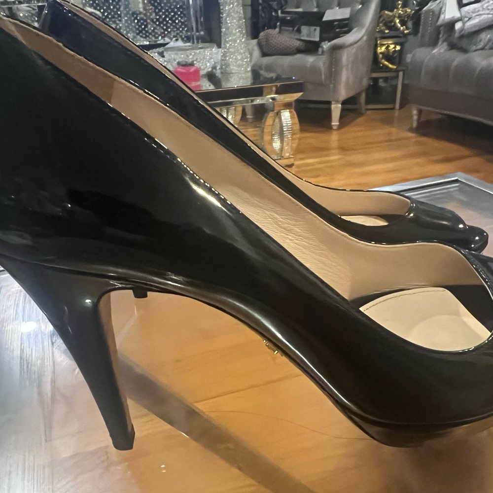 I Have A Pair Of Prada Heels In Like New Condition - image 2